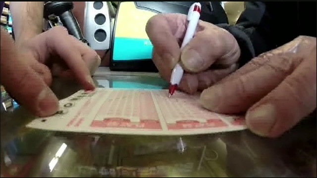 Powerball-ticket-buying-jpg
